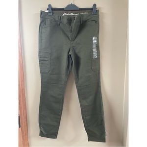 NWT Eddie Bauer slightly curvy fit pants
